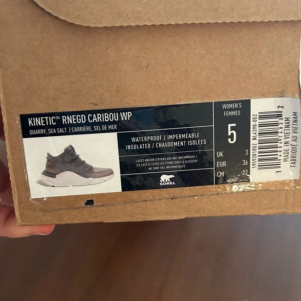 NWT Sorel Kinetic Women’s Boots - Picture 2 of 6